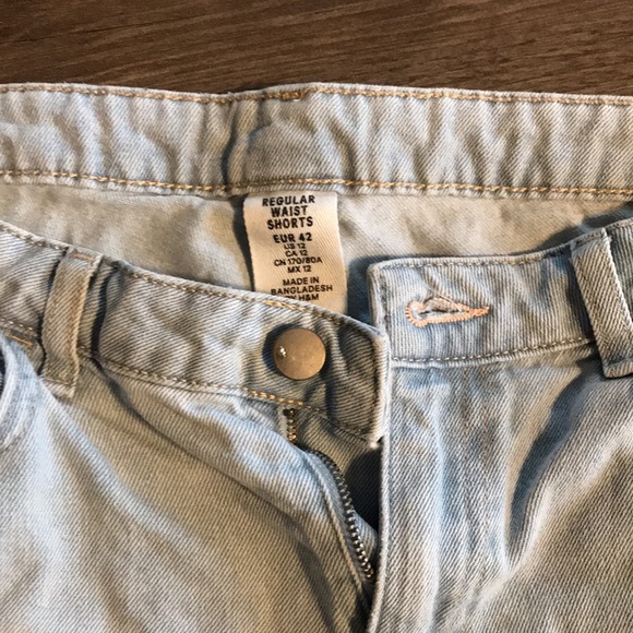 H&M jean shorts - Picture 2 of 6